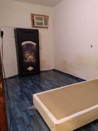Al Wizarat, Rooms for Rent, SAR 1000/month,  Furnished Room For Rent