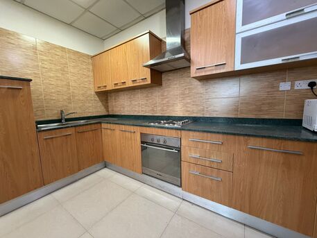 Adliya, Apartments, Flats, Houses & Villas, BHD 400/month,  Furnished,  3 BR,  Spacious Apartment For Rent In Adliya