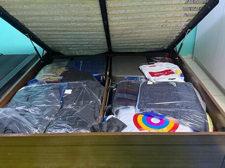 Al Malaz, Furniture, SAR 400,  Home Center Hydraulic Storage King Size Bed