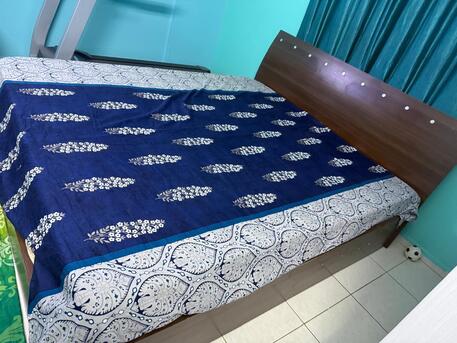 Al Malaz, Furniture, SAR 400,  Home Center Hydraulic Storage King Size Bed