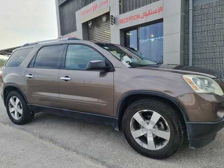Riyadh, Vehicles, Cars & Trucks , SAR 21000,  Gmc Acadia,  2010,  Automatic,  296000 KM,  Car For Sale