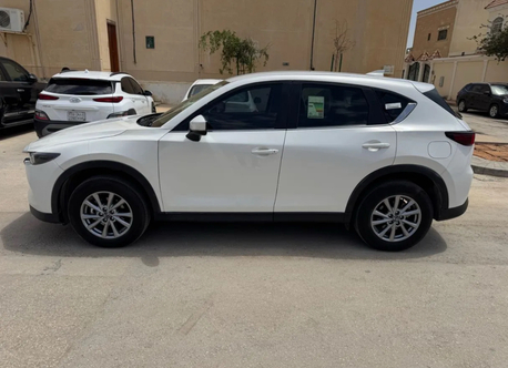Riyadh, Vehicles, Cars & Trucks , SAR 69000,  Mazda CX-05,  2025,  Automatic,  5000 KM,  Mazda CX 5   Only  Drive