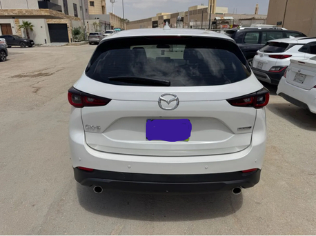 Riyadh, Vehicles, Cars & Trucks , SAR 69000,  Mazda CX-05,  2025,  Automatic,  5000 KM,  Mazda CX 5   Only  Drive