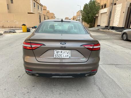 Riyadh, Vehicles, Cars & Trucks , SAR 80000,  Ford Taurus,  2022,  Automatic,  101000 KM,    With EcoBoost Option For Sale (1st Owner)
