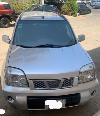 Jeddah, Vehicles, Cars & Trucks , SAR 15000,  Nissan X-Trail,  2011,  Automatic,  456541 KM,  Urgent Sell 15900