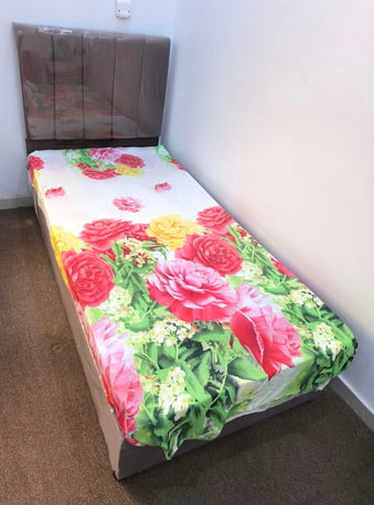 Jeddah, Furniture, SAR 225,  Single Bed With Mattress!  Sr.225!  Brand New Condition!  Clean!  Hygienic!