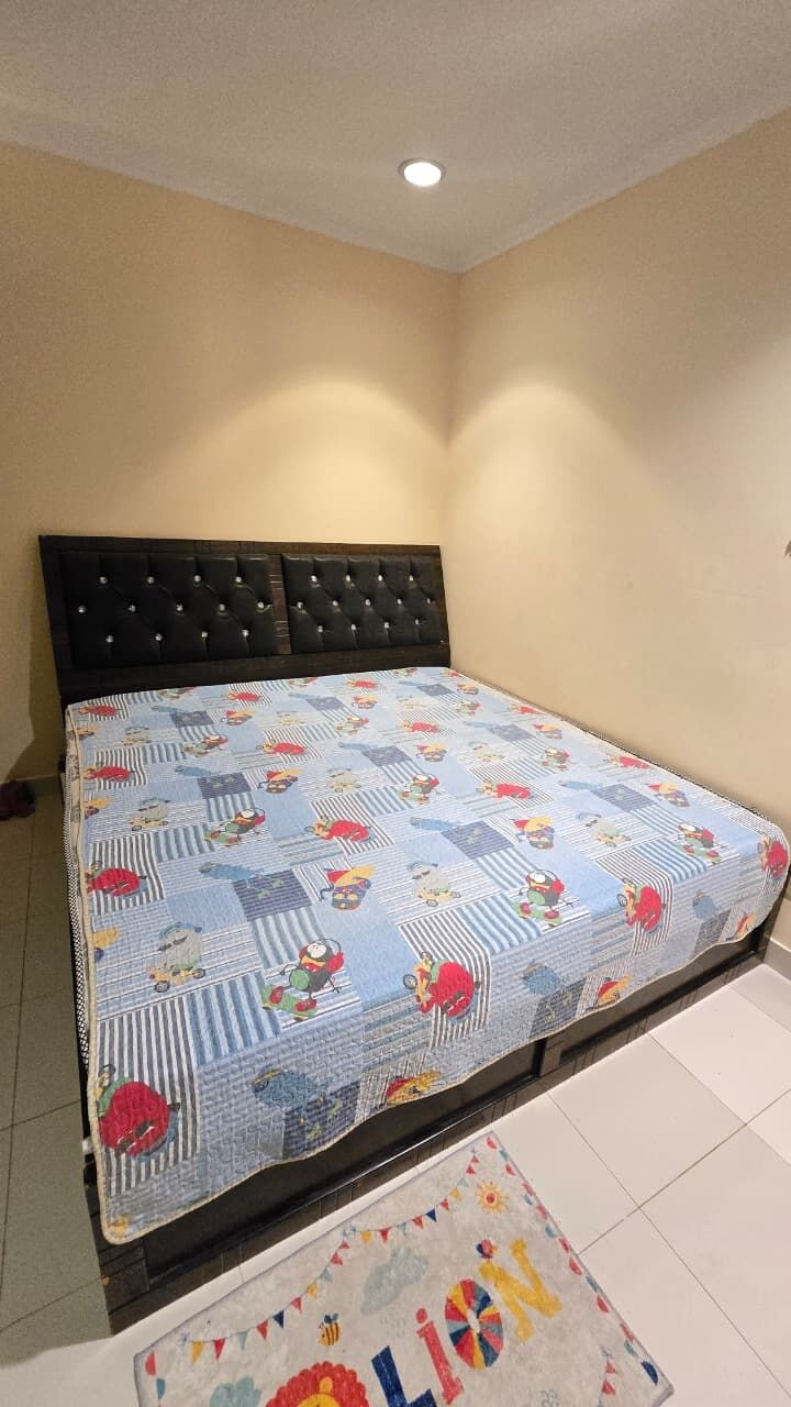 Khobar, Furniture, SAR 700,  Urgent Sale &ndash;King Size Wooden Cot & Wardrobe