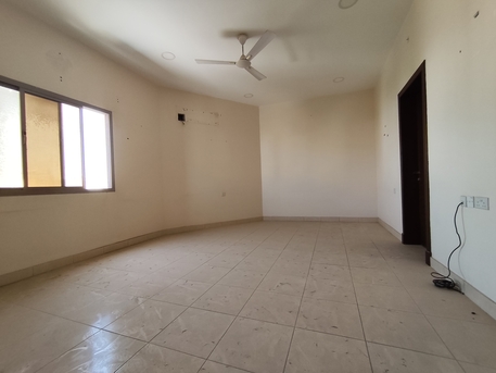 Tubli, Apartments, Flats, Houses & Villas, BHD 160/year,  2 BR,  Tubli:- 2Bhk Unfurnished Flat On Rent Close To Toyota Plaza..