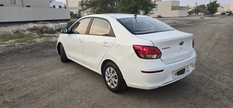 Riffa, Vehicles, Cars & Trucks , BHD 2550,  Kia Pegas,  2021,  Automatic,  70000 KM,  Urgent Sale   Expat Leaving Call Or Whatsap 33490123.. Single Owner