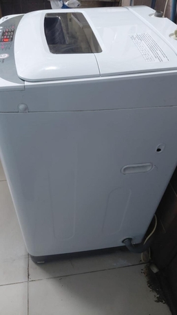 Hara, Household Items, SAR 400,  Good Condition Washing Machine