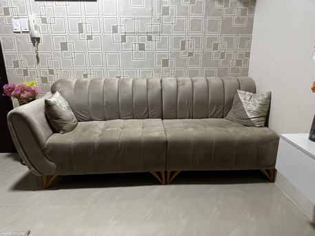 Khobar North, Furniture, SAR 1600,  Sofa Set 7+4 Seater With Table And Carpet