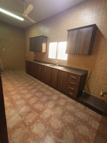 Tubli, Apartments, Flats, Houses & Villas, BHD 170/month,  2 BR,  2 BHK Spacious Family Flat For Rent In Tubli*35529070