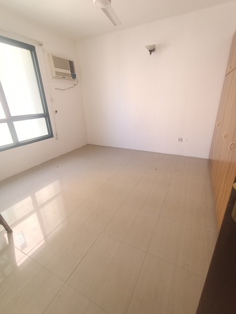 Gudaibiya, Apartments, Flats, Houses & Villas, BHD 180/month,  2 BR,  2 Bedroom Spacious Family Flat For Rent In Gudaibiya*35529070