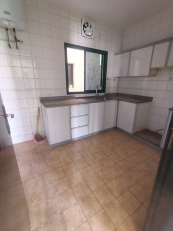 Gudaibiya, Apartments, Flats, Houses & Villas, BHD 180/month,  2 BR,  2 Bedroom Spacious Family Flat For Rent In Gudaibiya*35529070