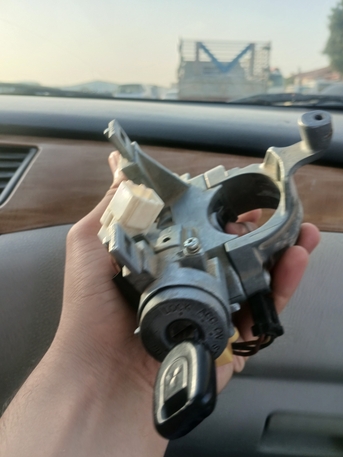 Riyadh, Auto Parts, SAR 250,  Mitsubishi Ignition Lock Cylinder & Switch Assembly