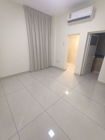 Hoora, Apartments, Flats, Houses & Villas, BHD 150/month,  1 BR,  Brand New Semi Furnished Studio Flat For Rent In Hoora With Electricity*35529070