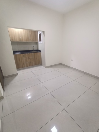 Hoora, Apartments, Flats, Houses & Villas, BHD 140/month,  1 BR,  *** Brand New Semi Furnished Studio Flat For Rent In Hoora With Electricity*35529070