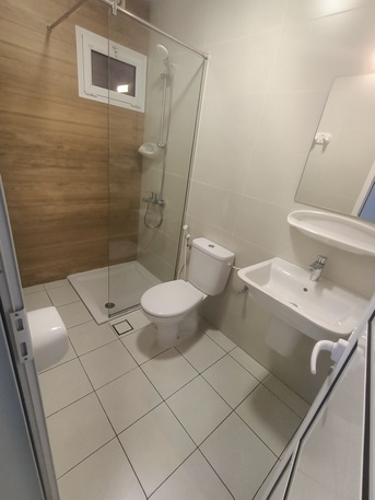 Hoora, Apartments, Flats, Houses & Villas, BHD 130/month,  1 BR,  Semi Furnished New Studio Flat For Rent In Hoora With Electricity*35529070