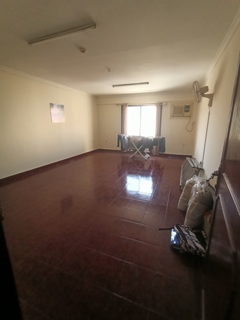 Gudaibiya, Apartments, Flats, Houses & Villas, BHD 200/month,  2 BR,  *** Semi Furnished Spacious 2 BHK Family Flat For Rent In Gudaibiya*35529070