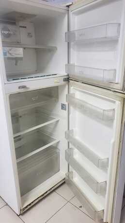 Al Rakah Al Shamaliyah, Household Items, SAR 400,  I Would Like To Sell LG Fridge(Refrigerator), Water Dispenser