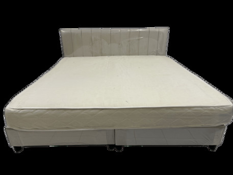 Riyadh, Furniture, SAR 350,  Queen Size Bed For Sale