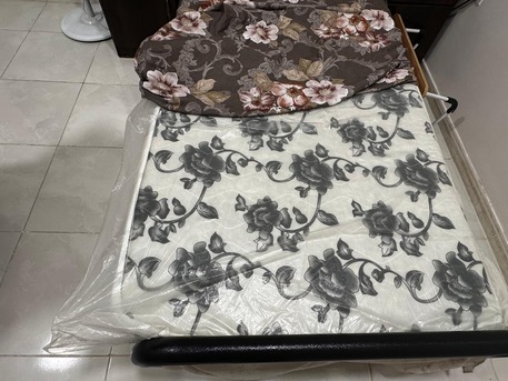 Jeddah, Household Items, SAR 600,  Household, Sofa Set , Tv , Ceiling Fan , Single Bed With Mattress