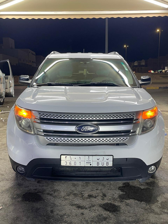 Al Majmaah, Vehicles, Cars & Trucks , SAR 30000,  Ford Explorer,  2013,  Automatic,  313000 KM,    4WD