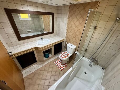 Juffair, Apartments, Flats, Houses & Villas, BHD 400/month,  2 BR,  Modern Furnished 2BHK In Juffair