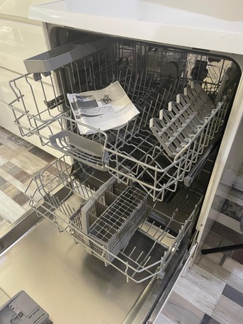 Riyadh, Appliances, SAR 1100,  Dishwasher (Bosch) - Excellent Condition (Like Brand New) Granata Area