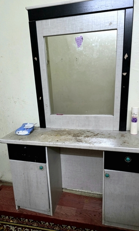 Hara, Household Items, SAR 400,  Bed150 Cupboard150,Dressing Table100 Full Set