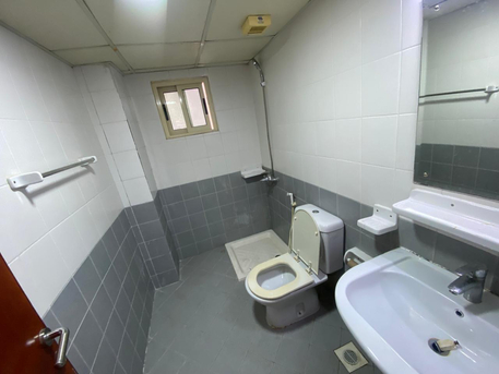 Janabiya, Apartments, Flats, Houses & Villas, BHD 200/month,  2 BR,  2 Bhk Apt At Janabiya For Rent