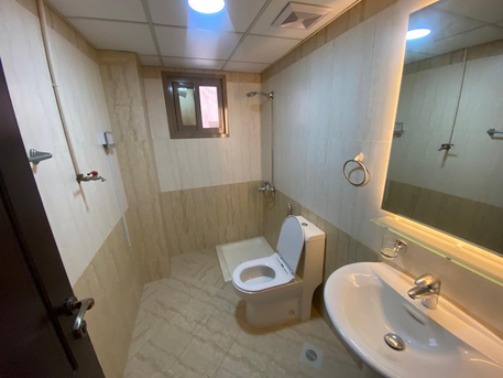 Manama, Apartments, Flats, Houses & Villas, BHD 240/month,  2 BR,  2 Bhk At Janaibiya For Rent