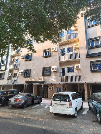 Jeddah, Rooms for Rent, SAR 1000/month,  Furnished,  One Room Available - Furnished Apartment
