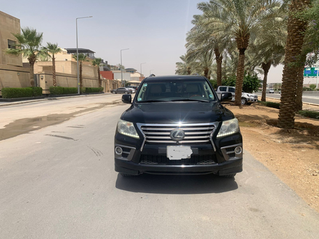 Al Olaya, Vehicles, Cars & Trucks , SAR 125000,  Lexus LX 570,  2013,  Automatic,  330000 KM,