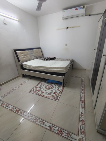 Al Wizarat, Rooms for Rent, SAR 1000/month,  I Am Offering A Room For Rent For An Executive Bachelor (Indian/Hyderabadi) Al Wizarat