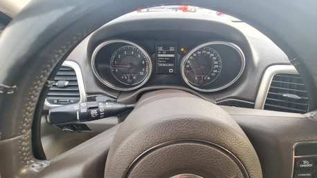 Al Shemaysi, Vehicles, Cars & Trucks , SAR 27000,  Jeep Grand Cherokee,  2012,  Automatic,  250000 KM,   Laredo  &ndash; 3.6L (Gold) For Sale