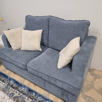 Al Khobar Al Shamalia, Furniture, SAR 2000,  7 Seats Home Sofa Very Clean And Not Much Use