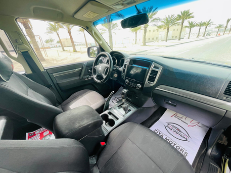 Ras Rumman, Vehicles, Cars & Trucks , BHD 3999,  Mitsubishi Pajero,  2016,  Automatic,  169000 KM,   -  - Family Used - Well Maintained