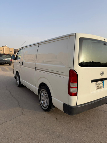 Riyadh, Vehicles, Cars & Trucks , SAR 33000,  Toyota Hi-Ace,  2009,  Manual,  134000 KM,