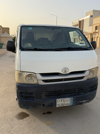 Riyadh, Vehicles, Cars & Trucks , SAR 33000,  Toyota Hi-Ace,  2009,  Manual,  134000 KM,