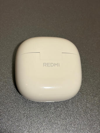 Al Adama, Mobile Phones, SAR 75,  For Sale: Redmi Buds 8 Lite &ndash; Excellent Condition