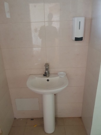 Jidhafs, Apartments, Flats, Houses & Villas, BHD 130/month,  1 BR,  Commercial Flat For Rent