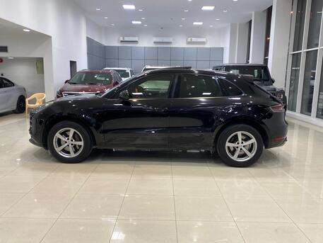 Manama, Vehicles, Cars & Trucks , BHD 12500,  Porsche Macan,  2020,  Automatic,  80400 KM,    (Black)