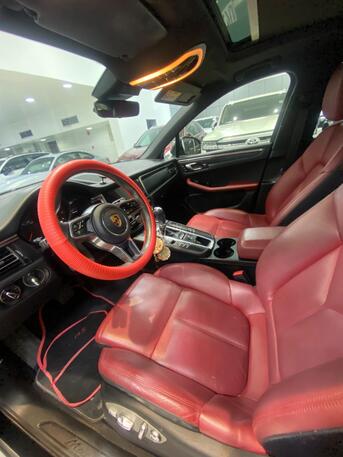 Manama, Vehicles, Cars & Trucks , BHD 12500,  Porsche Macan,  2020,  Automatic,  80400 KM,    (Black)