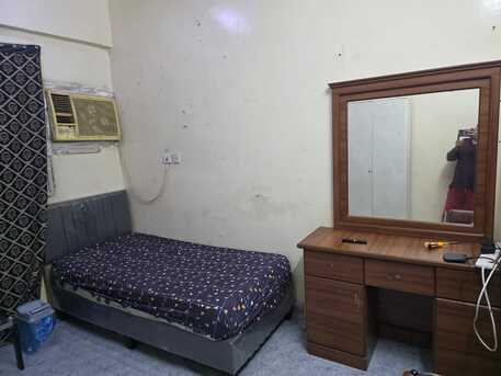 Hara, Rooms for Rent, SAR 1000/month,  1000 Sar  For Single Bachelor Room  In The Flat Alwazarat Near T Shoes Hara