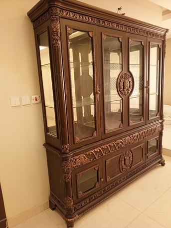 Jeddah, Furniture, SAR 850,  Traditional Style Wooden Crockery Cabinet Clean Condition With Huge Storage