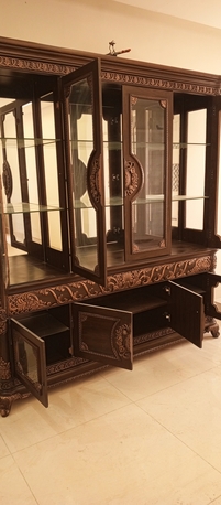 Jeddah, Furniture, SAR 850,  Traditional Style Wooden Crockery Cabinet Clean Condition With Huge Storage