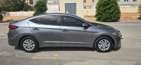 Al Malaz, Vehicles, Cars & Trucks , SAR 45000,  Hyundai Elantra,  2018,  Automatic,  75000 KM,     SAR 45000