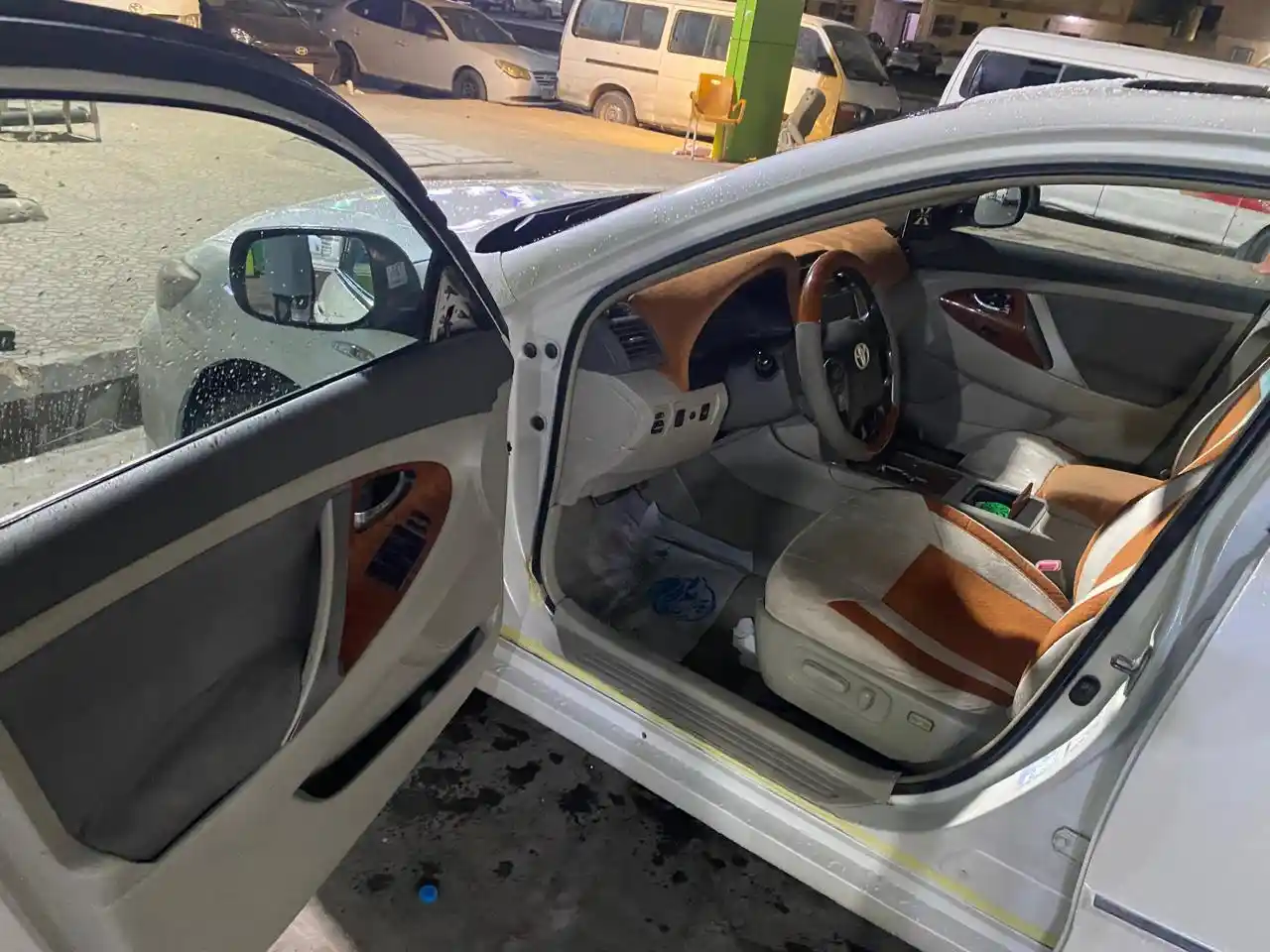 Dammam, Vehicles, Cars & Trucks , SAR 24500,  Toyota Camry,  2010,  Automatic,  246000 KM,  Well Maintained Office Use Car. Gear And Engine Are Okay.