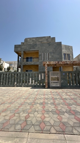 Muscat, Apartments, Flats, Houses & Villas, OMR 370000/year,  6 BR,  Luxurious Villa For Sale In Al Ansab